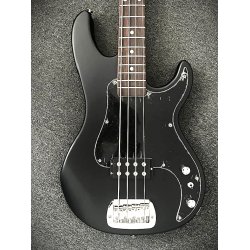 G&L Kiloton Jet Black, Satin "Frost" Top Coat 4-strenget basguitar